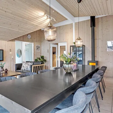 Nice Home In Sydals With Sauna Høruphav